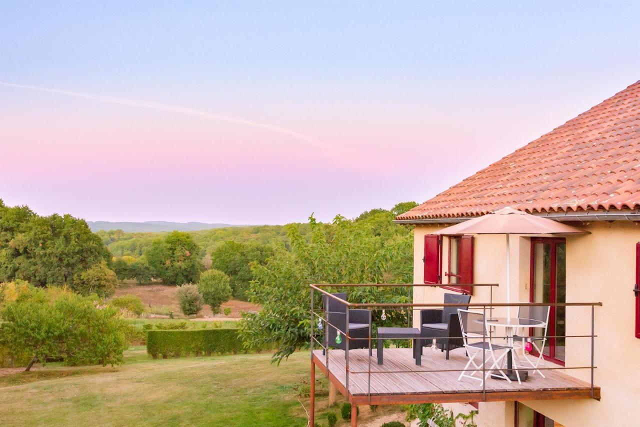 Domaine Des Ormeaux Villa Ajat Exterior photo